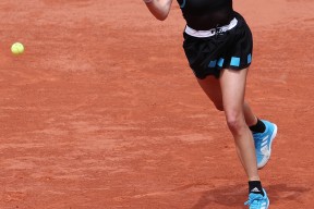 TES不断突破！，穆古鲁扎连续十场比赛得分超过刷新纪录比赛高潮迭起的简单介绍