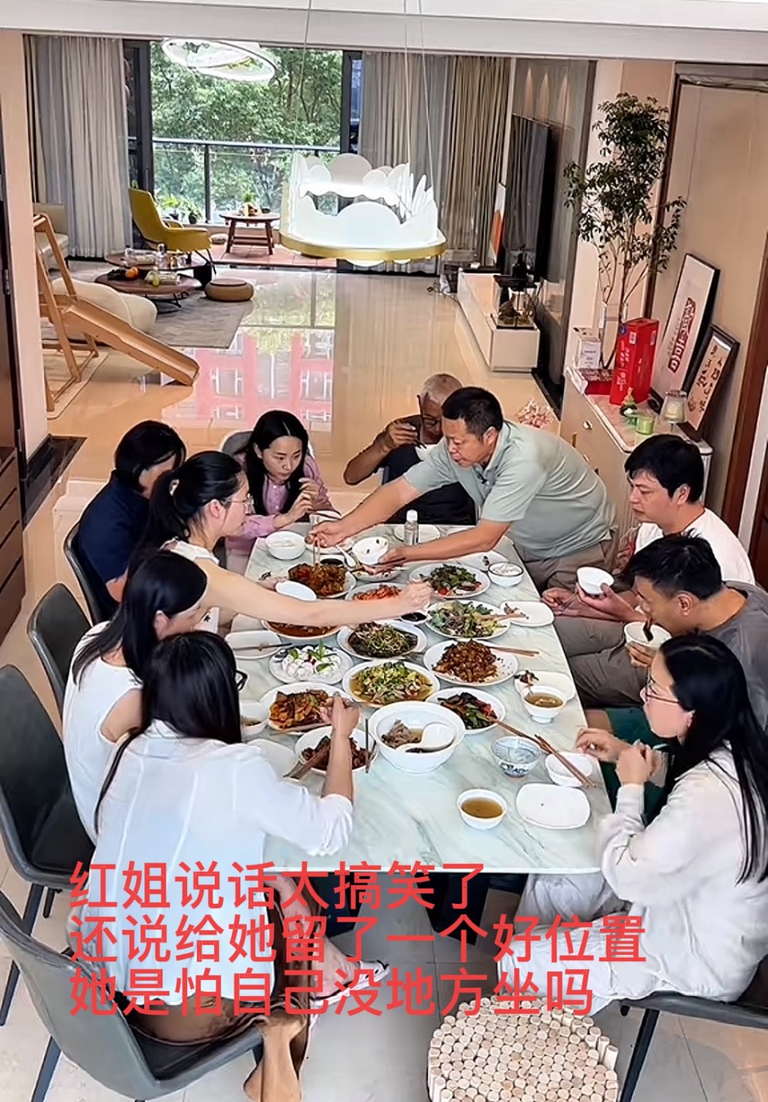 曼联教练压力巨大！，Scout遭遇十持续失利赛场气氛高涨的简单介绍